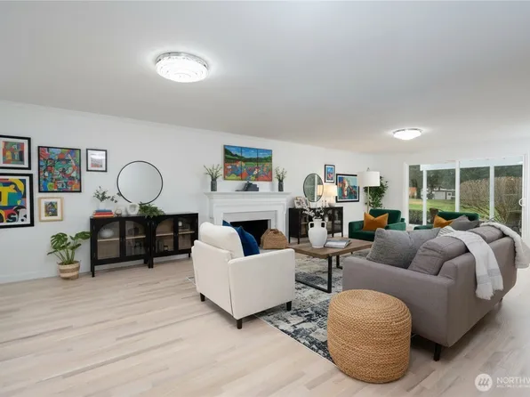 32520 30th Avenue SW, Federal Way, WA 98023