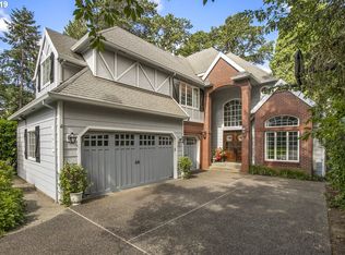 17613 Kelok Rd, Lake Oswego, OR 97034