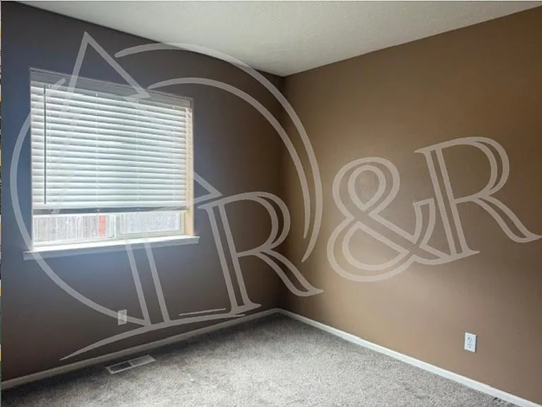1576 Iron Horse Rd — Photo 11