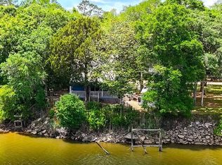 439 Big Cedar Rd, Ponce De Leon, FL 32455