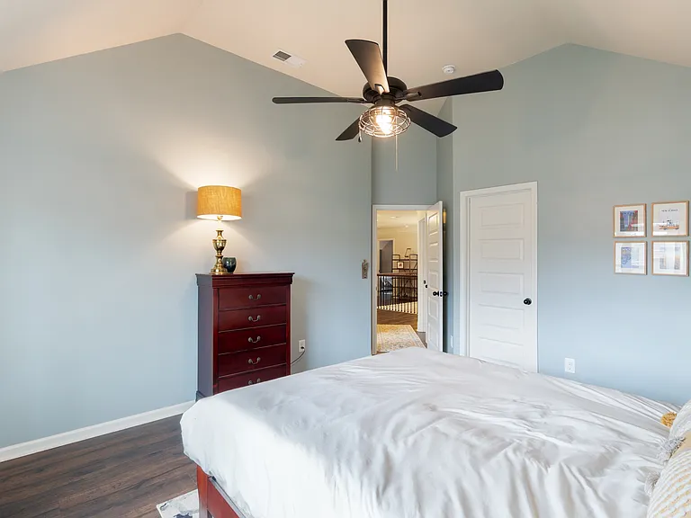 646 Village Market Dr — Photo 11