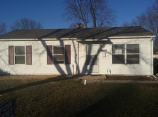 806 Saint Matthew Dr, Cahokia, IL