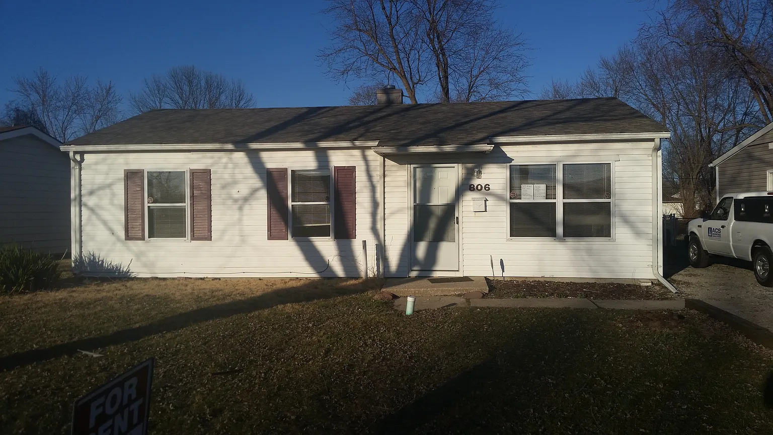 806 Saint Matthew Dr photo 1