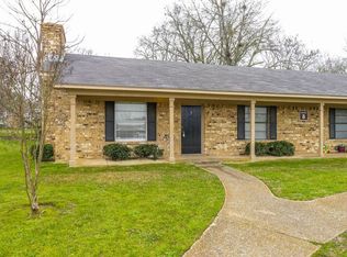 213 Cooper St #23, Lindale, TX 75771