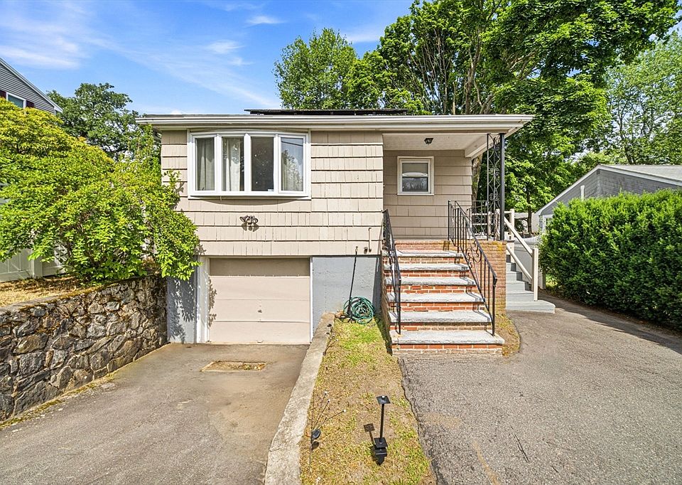 1st image of 33 Fairchild Ave