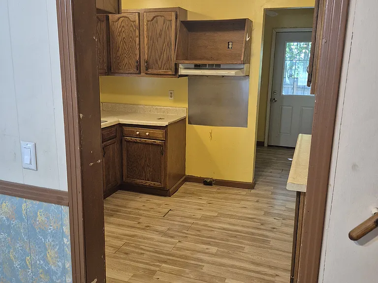709 Pierce St — Photo 16