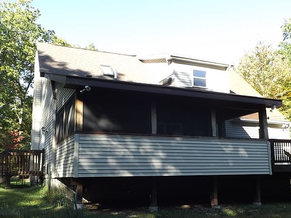 3rd image of 126 Old Mill Dr