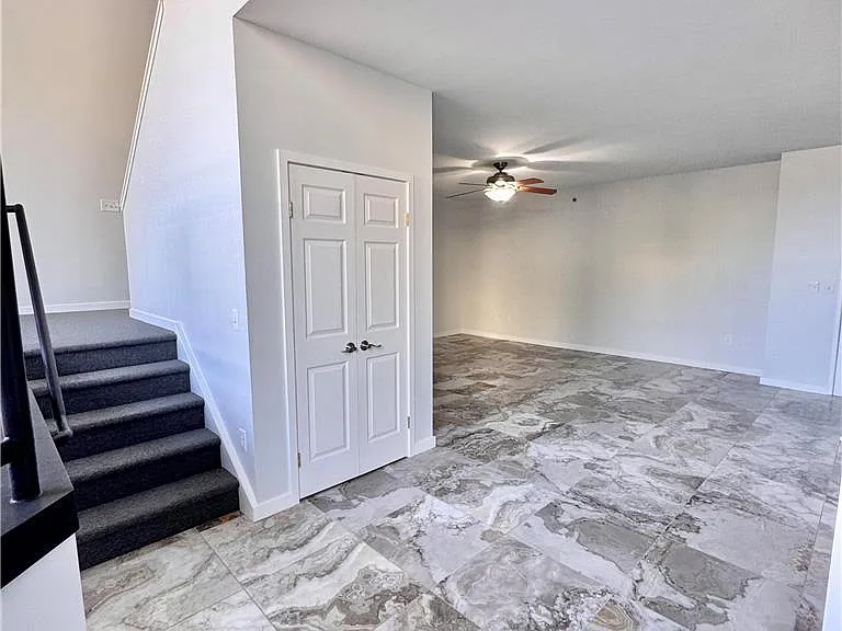 11 W 2nd St #101 — Photo 19