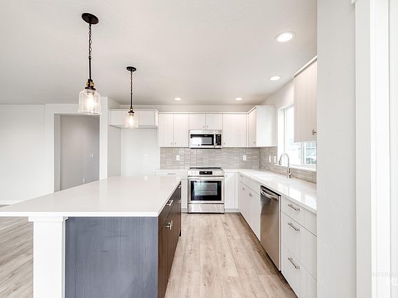 4th image of 6889 W Redwood Creek Dr
