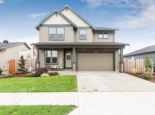 1285 Daylily St, Woodburn, OR 97071