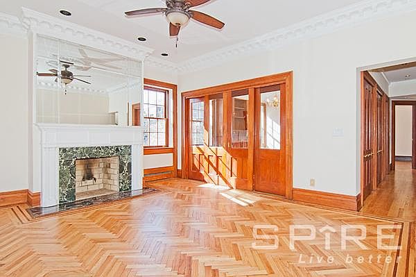 1st image of 37 Cranberry St #4