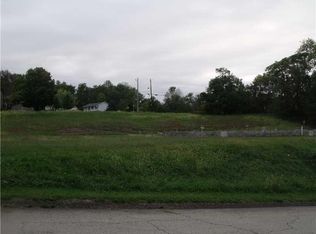 1375 Fayette Ave, Donora, PA 15033