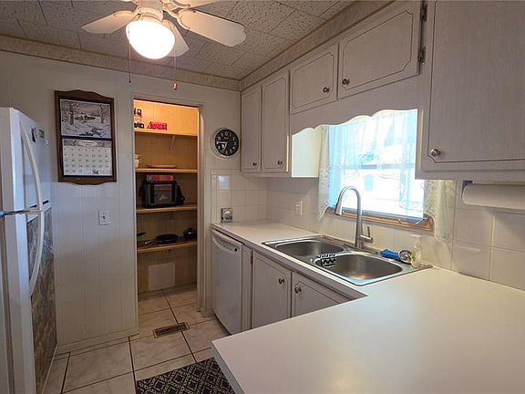 4th image of 5406 Bali Ct
