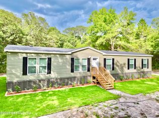 616 Lake Susan Rd, Hawthorne, FL 32640