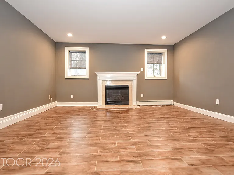 15 Sherbrooke Ct — Photo 34