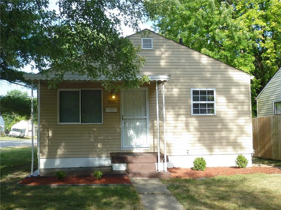 1st image of 1849 N Euclid Ave