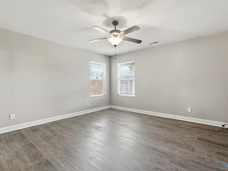 113 Pitts Griffin Dr — Photo 12