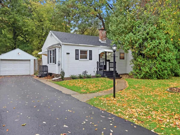 1501 Winslow Ln, Madison, WI 53711