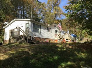201 Holcombe Branch Rd, Mars Hill, NC 28754