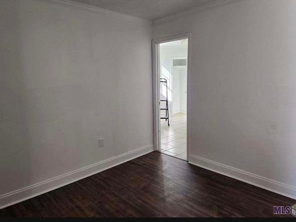 5th image of 3547 Mission Dr