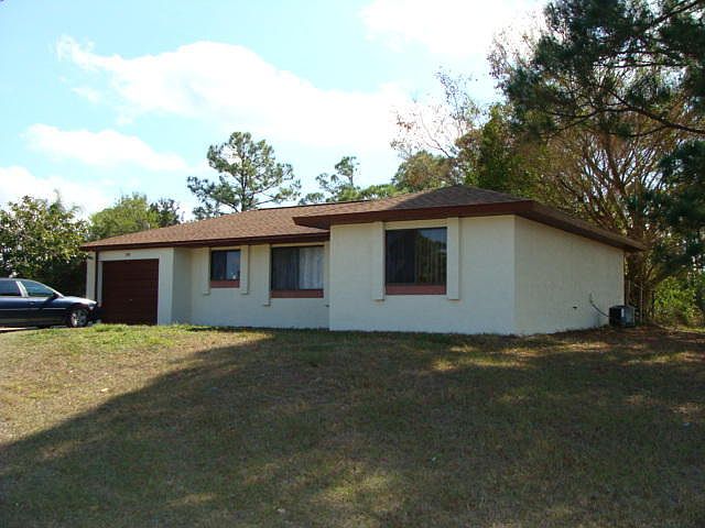 1st image of 290 SE Crosspoint Dr