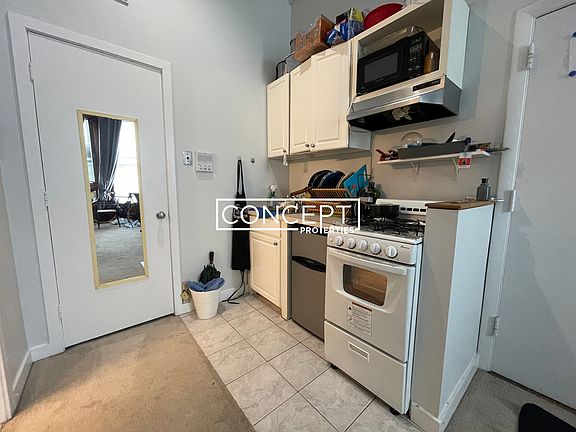 4th image of 550 Columbus Ave APT 1