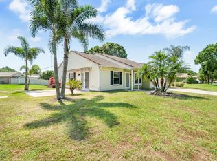 111 Nemo Cir NE, Palm Bay, FL 32907