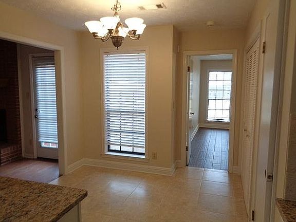 Breakfast nook