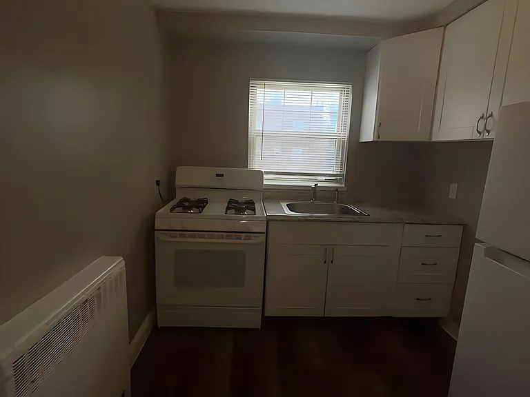 125-B1 S Marshall St #B1 — Photo 3