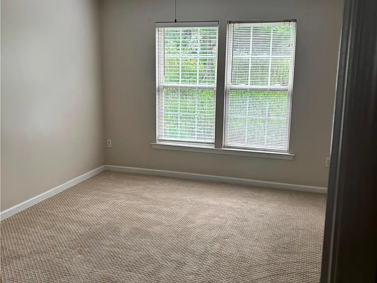 118 Knollwood Dr — Photo 8