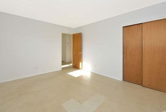 2nd image of 140 N 21st St Floor 2