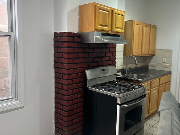 3rd image of 214 65th St Floor 1