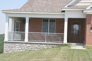1st image of 142 Oakmont Ct
