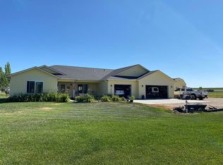 14757 Lake Shore Dr, Nampa, ID 83686