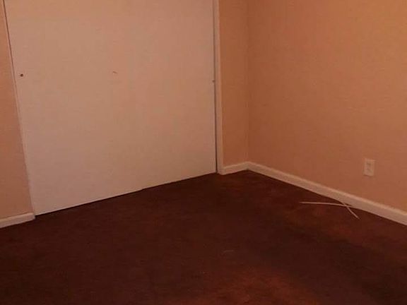3rd image of 3391 Rubidoux Blvd APT 18