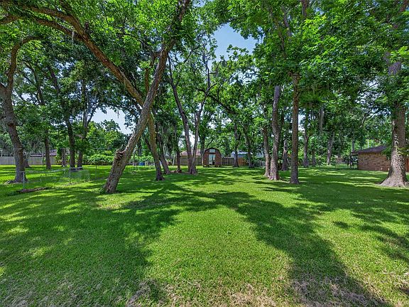 4th image of 0 Humble Dr