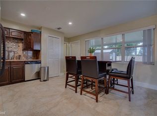 9413 SW 51st Pl, Cooper City, FL 33328
