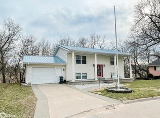 1023 Short St, Burlington, IA 52601