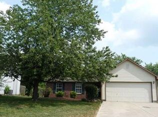 1649 Park Hurst Dr, Indianapolis, IN 46229