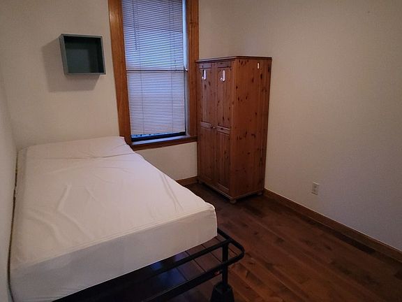 5th image of 1282 1st Ave #5