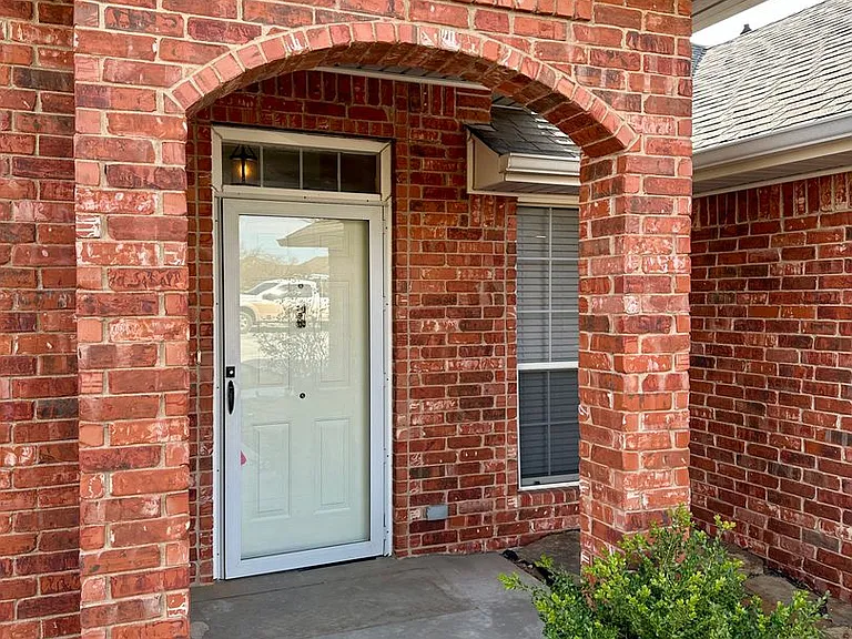 27 NW Havenshire Cir — Photo 5