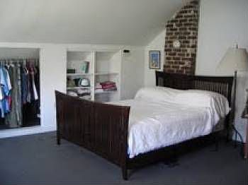 4th image of 3703 Burgundy St
