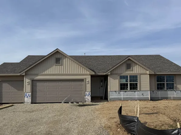 5165 Sparrow Dr, Belvidere, IL 61008