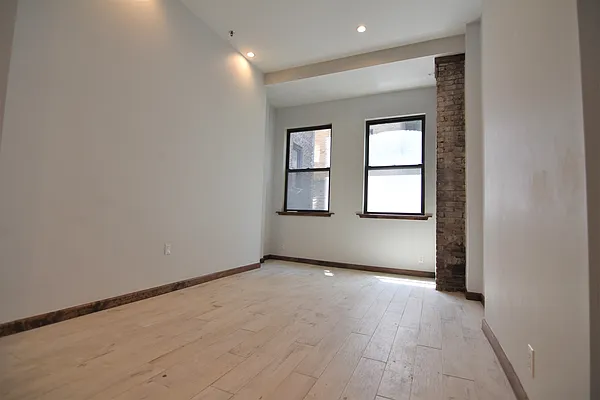 Rented by Bohemia Realty Group | media 9