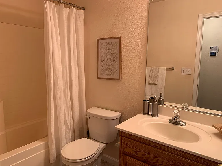 2088 Marilyn Dr — Photo 17