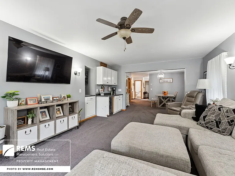 815 Island Ct #1 — Photo 25