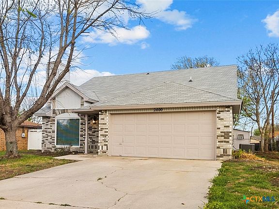 4th image of 2600 Grasslands Dr