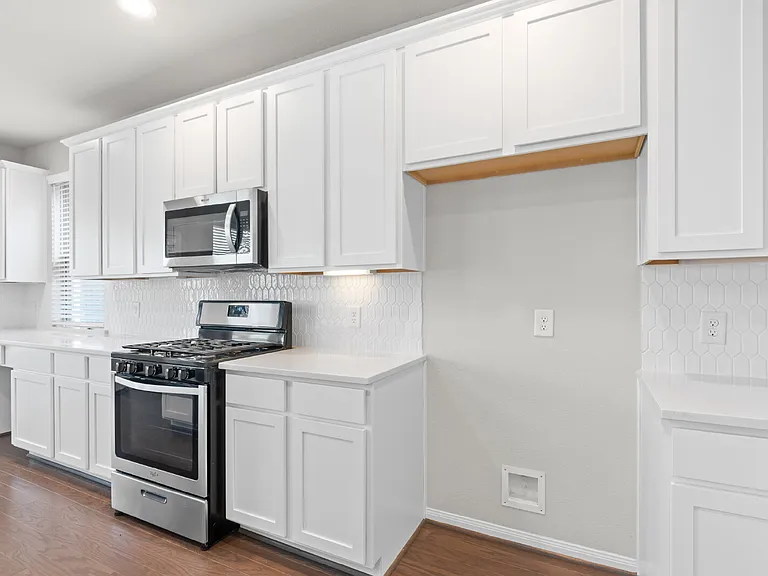 29650 Kynndal Shore Dr — Photo 22