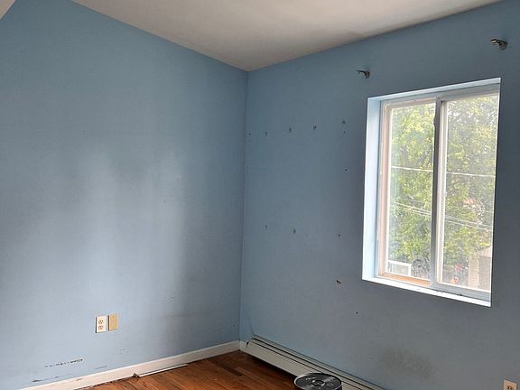 5th image of 117 Johnson Ave