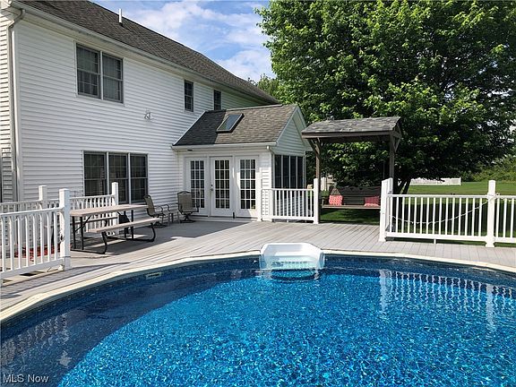 3rd image of 11225 Fox Run Ln